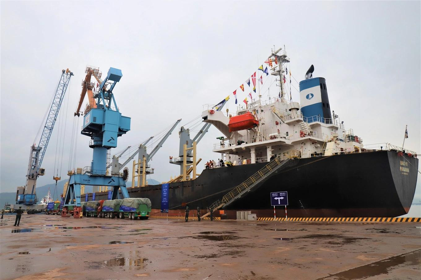 Le port de Vung Ang est le port en eau profonde le plus proche des postes-frontière reliant le Vietnam au Laos. Photo : dantri.