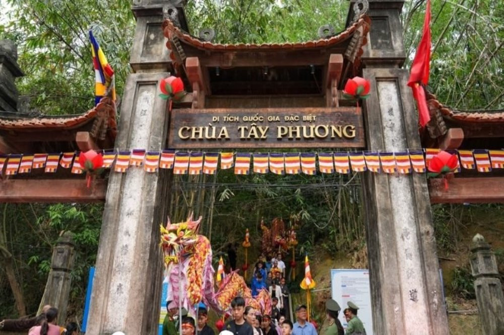 En 2014, le gouvernement a reconnu la pagode Tay Phuong comme monument national spécial pour sa valeur architecturale et artistique. Photo : HNM.