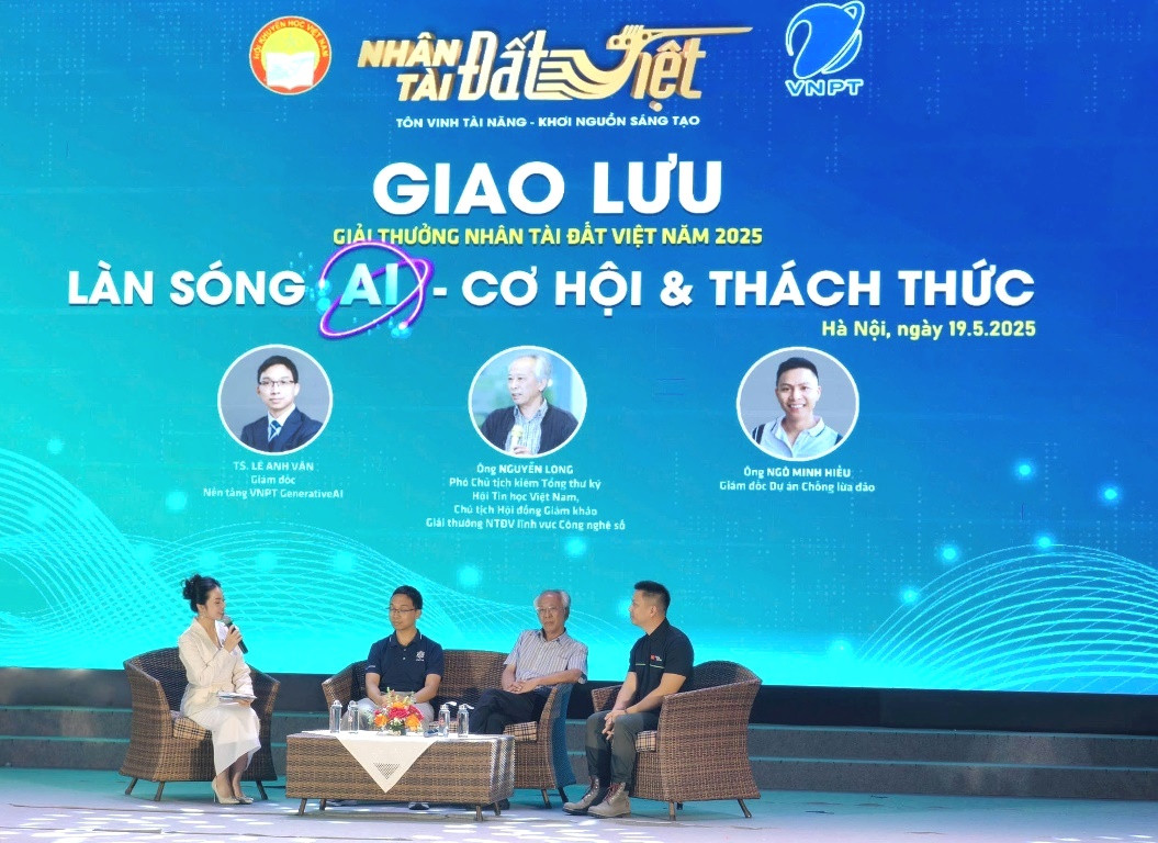 Lors du lancement du Prix « Talents vietnamiens 2025 » (Nhan tai Dat Viet 2025). Photo : VGP. Lors du lancement du Prix « Talents vietnamiens 2025 » (Nhan tai Dat Viet 2025). Photo : VGP.