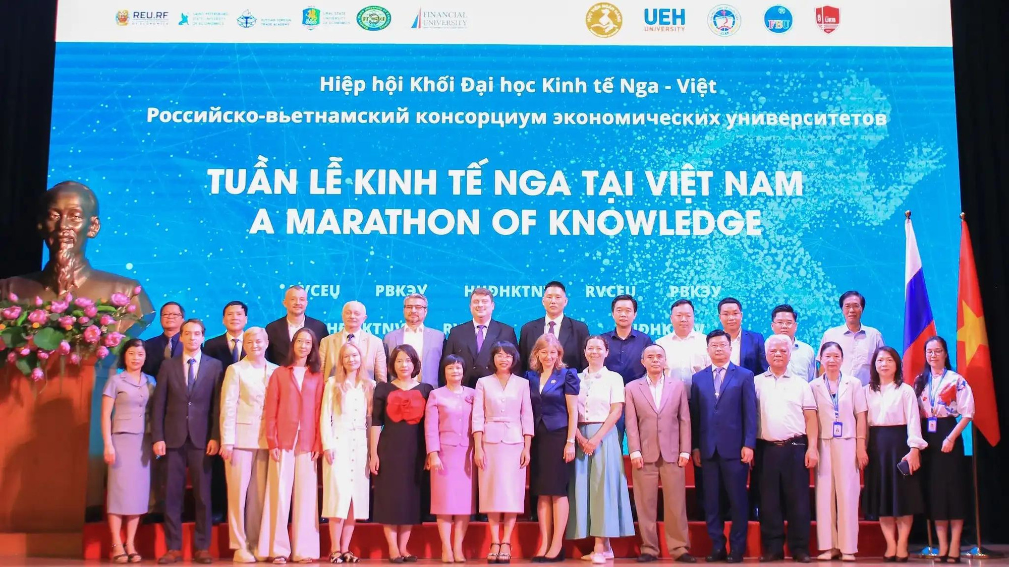 La « Semaine économique russe au Vietnam – Un marathon de connaissances » a eu lieu en avril 2025 à Hanoï. 