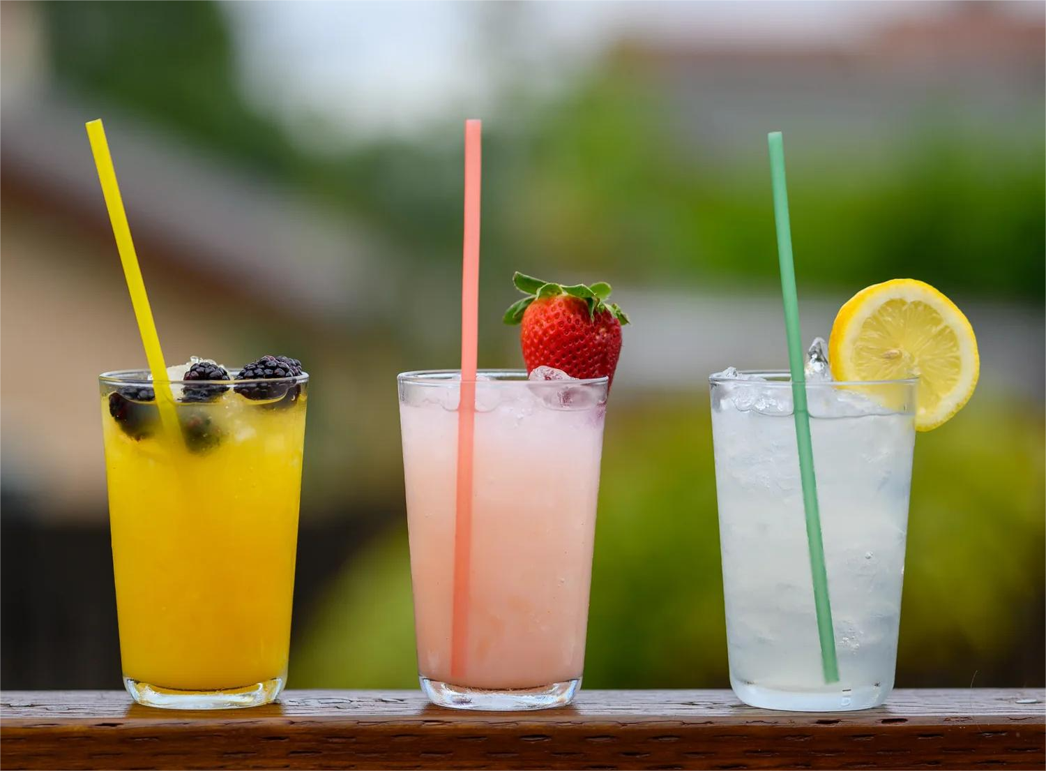 Une paille en riz coûte entre 300 et 700 dongs, soit cinq à dix fois plus qu’une paille en plastique. Une paille en riz coûte entre 300 et 700 dongs, soit cinq à dix fois plus qu’une paille en plastique.