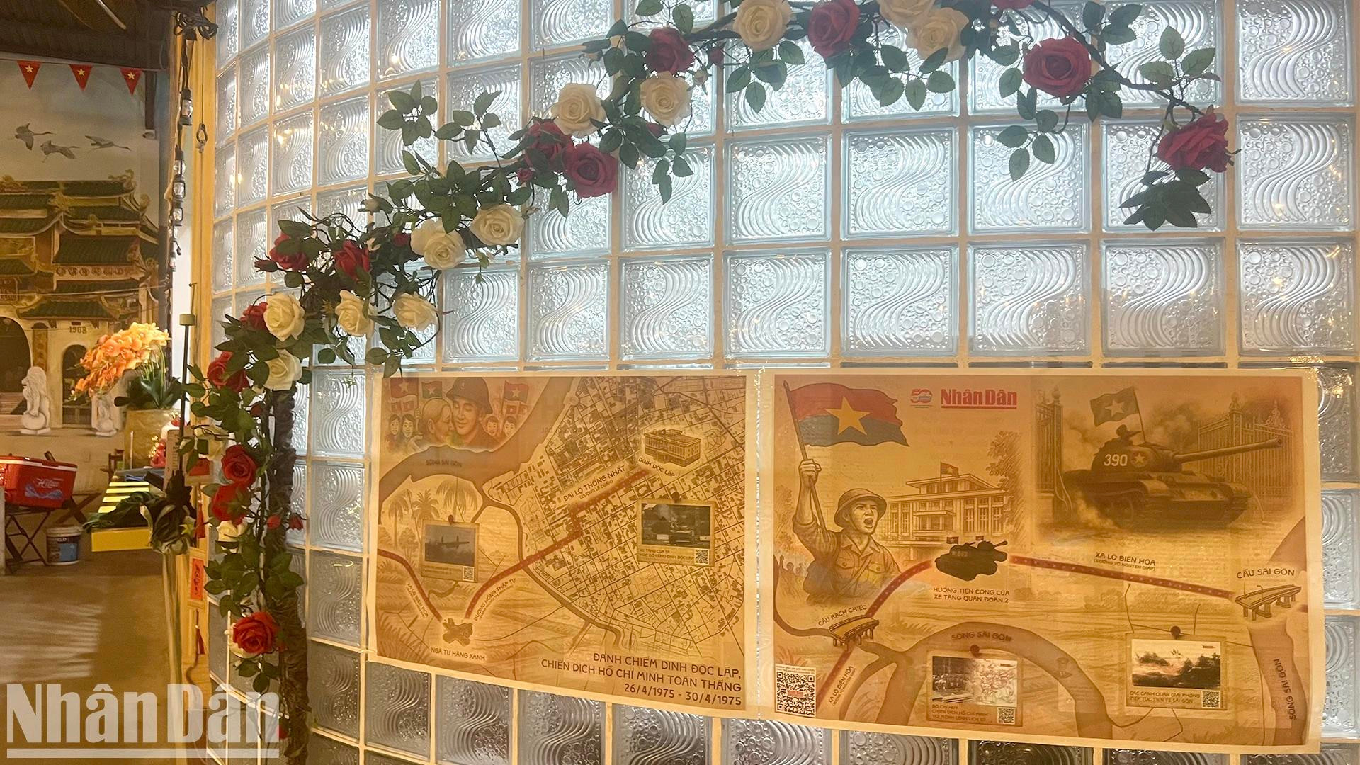 Le café Kien Phong, situé dans le quartier 1 de la ville de Cao Lanh, expose le supplément spécial du 30 avril du Journal Nhân Dân. Photo: Huu Nghia. Le café Kien Phong, situé dans le quartier 1 de la ville de Cao Lanh, expose le supplément spécial du 30 avril du Journal Nhân Dân. Photo: Huu Nghia.