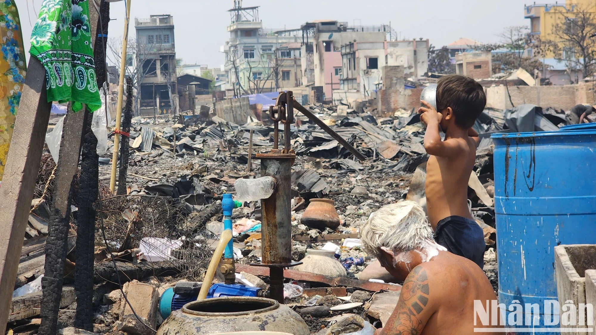 La capitale du Myanmar dévastée après un grand séisme 