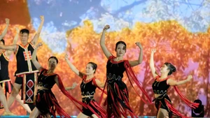 La cérémonie d'ouverture du « Mois de l’expérience des destinations touristiques de la province de Lam Dong 2025 ». Photo : VNA. 