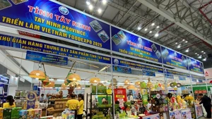 Les stands de la province de Tay Ninh au Vietnam Foodexpo 2025.