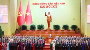 Des membres du Comité central du Parti du XIVe mandat. Photo : VNA.