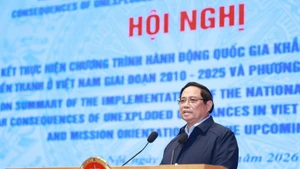 Le Premier ministre Pham Minh Chinh préside la conférence. Photo : VNA. 