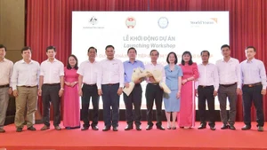 Lancement officiel du comité de gestion du projet. Photo : CTV