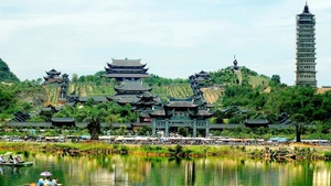 Le district de Gia Vien est situé au nord de la province de Ninh Binh.