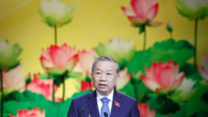 Le secrétaire général du PCV To Lam s'exprime au XIe Congrès national d'émulation. Photo : VNA. 