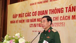 Le ministre de la Défense, Phan Van Giang. Photo : VNA. 