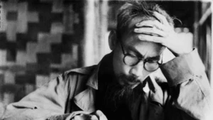 Le Président Ho Chi Minh au Viet Bac pendant la guerre de résistance contre le colonialisme français. Photo : VNA.