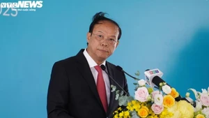 Le président du Comité populaire provincial de Ba Ria-Vung Tau, Nguyen Van Tho, prend la parole lors de la cérémonie. Photo: VTC