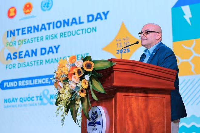 Ziad Nabulsi, Représentant par intérim de l'UNICEF au Vietnam, lors de la cérémonie. Photo : VNA.