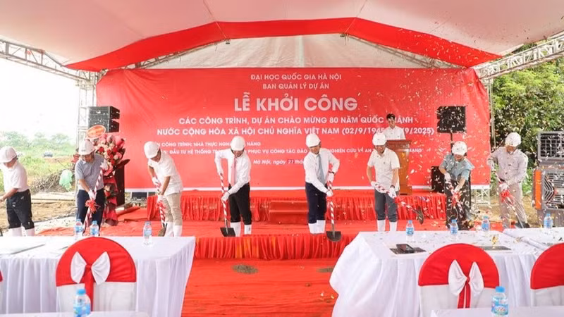 D’un investissement total de 60 milliards de dongs, l’édifice au design moderne est destiné à la formation et à la recherche. 