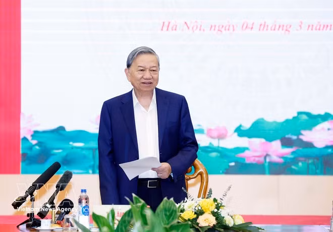 Le secrétaire général du Parti communiste du Vietnam, To Lam, s'exprime. Photo : VNA.