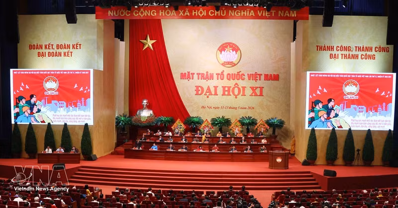 Séance de débat du 11e Congrès national du Front de la Patrie du Vietnam pour le mandat 2026-2031. Photo: VNA. 