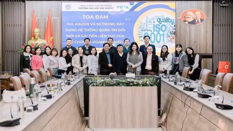 Une session de formation consacrée au management de la qualité en entreprise, organisée par la Commission des normes, de la métrologie et de la qualité du ministère vietnamien des Sciences et des Technologies.