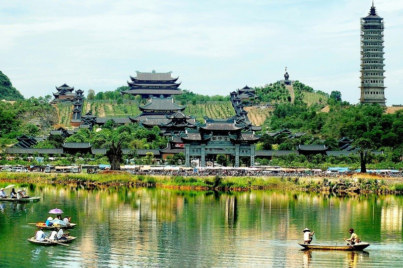 Le district de Gia Vien est situé au nord de la province de Ninh Binh.