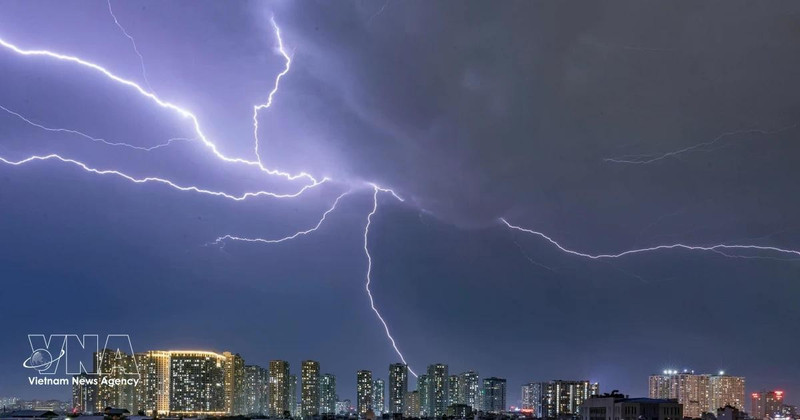 La Journée météorologique mondiale souligne l'importance cruciale des données d'observation hydrométéorologique et environnementale pour la protection des actifs, des vies humaines et des écosystèmes face à l'intensification des risques climatiques. Photo : VNA. 