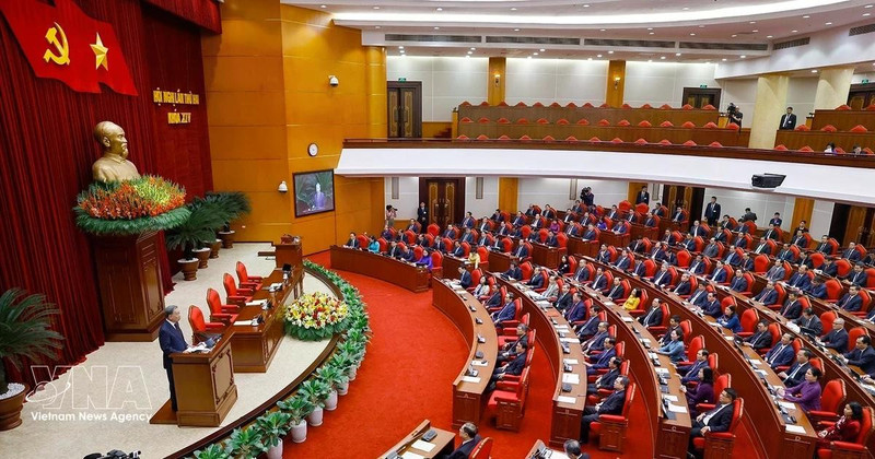 Le 2e Plénum du Comité central. Photo : VNA. 