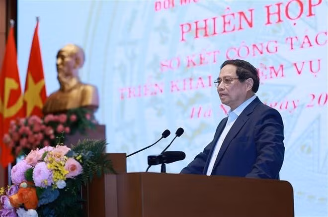 Le Premier ministre Pham Minh Chinh lors de la réunion. Photo : VNA.