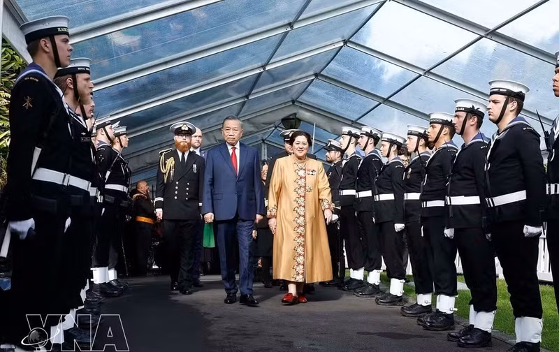 Cérémonie d’accuei du dirigeant vietnamien To Lam en visite d’État en Nouvelle-Zélande. Photo : VNA. 