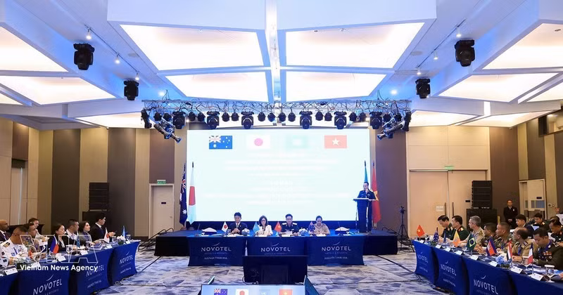 Le 24 juin à Hanoï, le Vietnam a accueilli le séminaire international intitulé « Partenaires du programme de coopération triangulaire (PPT) de l'ONU », organisé conjointement avec les Nations unies, l’Australie et le Japon. Photo : VNA. 