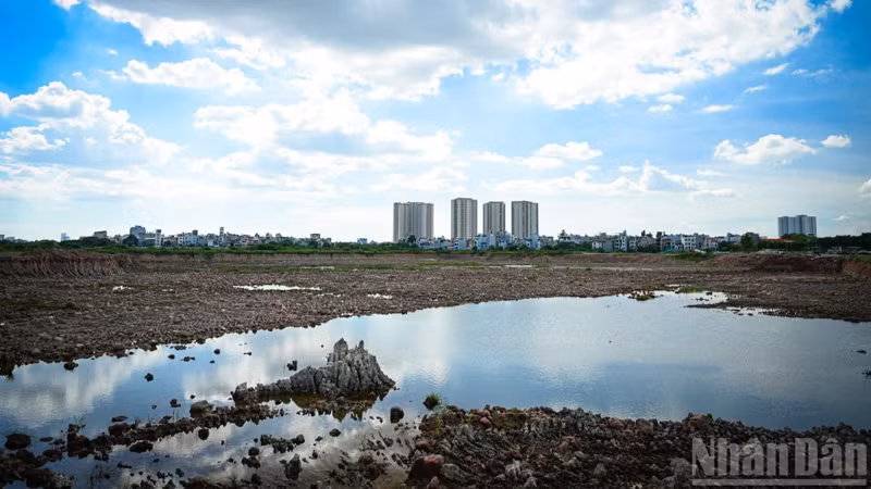 Le lac de régulation de Cu Khoi prêt à entrer en service pour prévenir les inondations