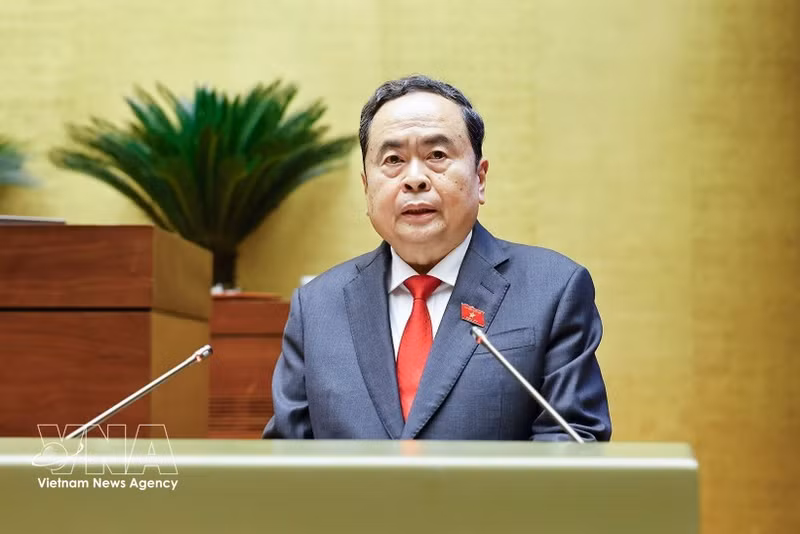 Dans son discours d'ouverture, le président de l'Assemblée nationale, Tran Thanh Man, a souligné le grand succès des élections législatives et locales pour le mandat 2026-2031. Photo : VNA.