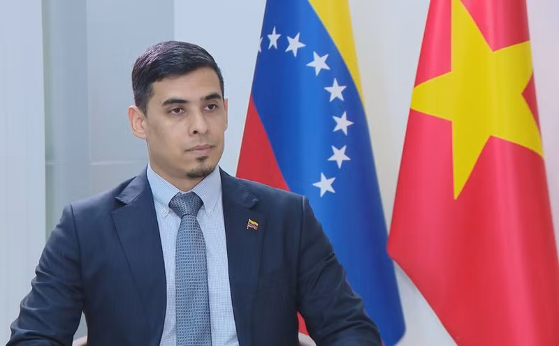 L’ambassadeur du Venezuela au Vietnam, Juan Carlos Fernández Juárez. Photo : VNA.
