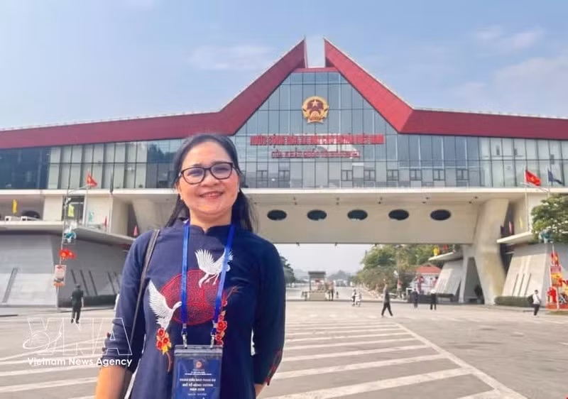 Tran Ngoc Thao Sophie, responsable de l’école de lang Vnaue vietnamienne Mang Non de l’Union générale des Vietnamiens de France. Photo : VNA.