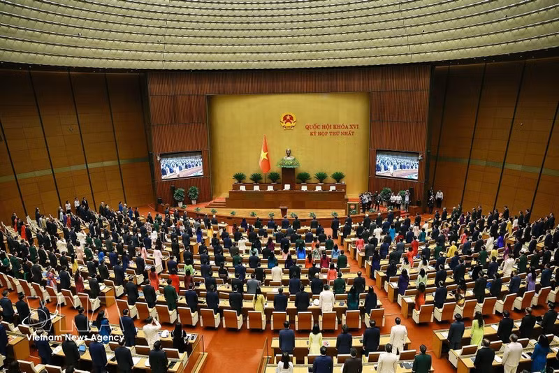 Ouverture de la première session de la XVIe Assemblée nationale dans la matinée du 6 avril à Hanoï. Photo : VNA.