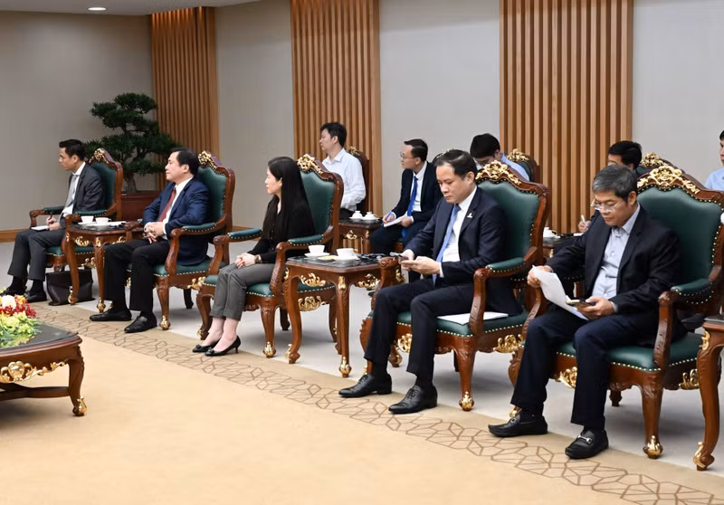 3-3649.jpg