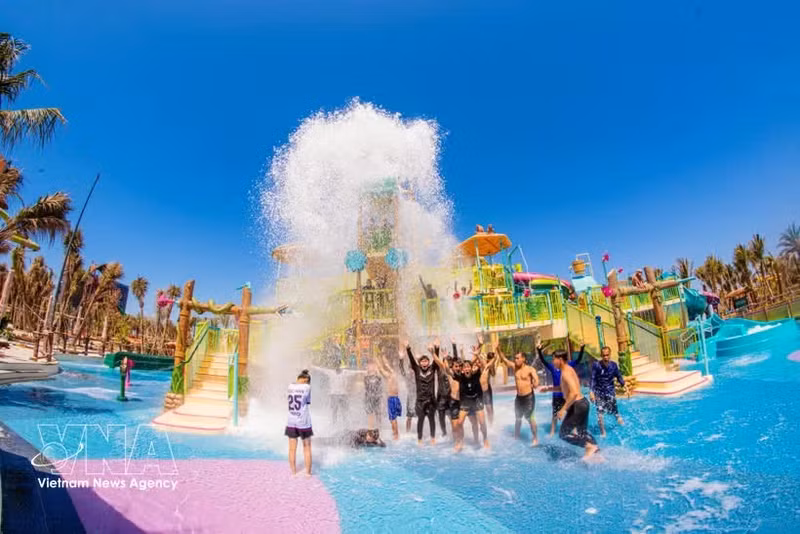 Le parc aquatique Aqua Adventure fait partie du complexe Sun World Vung Tau. Photo : VNA.