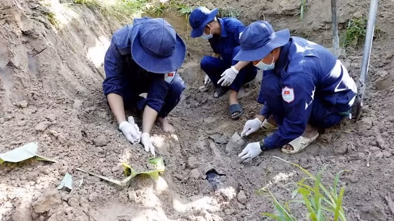63 dépouilles de martyrs exhumées au hameau de Ray Moi (commune de Kien Luong). Photo: NDEL