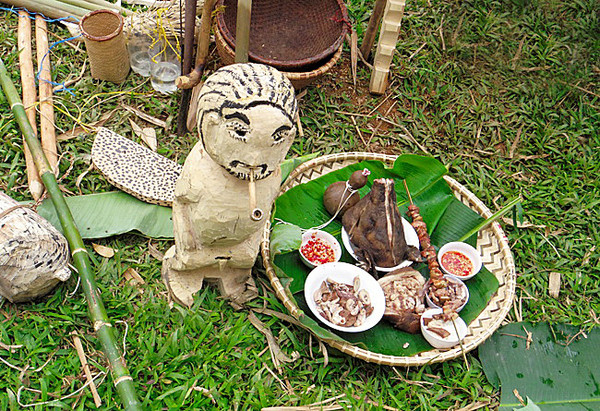 Fête d’invocation de la pluie et des récoltes chez les Ê Dê ảnh 1 Fête d’invocation de la pluie et des récoltes chez les Ê Dê ảnh 1