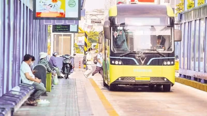 La transition verte est considérée comme un enjeu clé pour permettre à Hô Chi Minh-Ville de conserver son rôle de moteur économique du pays. Photo : nhandan.vn