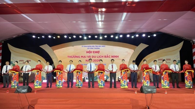 Cérémonie d’ouverture de la foire du commerce et du tourisme de Bac Ninh 2026. Photo : NDEL.