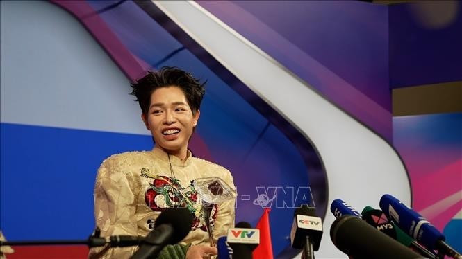 Le chanteur vietnamien Duc Phuc. Photo : VNA.