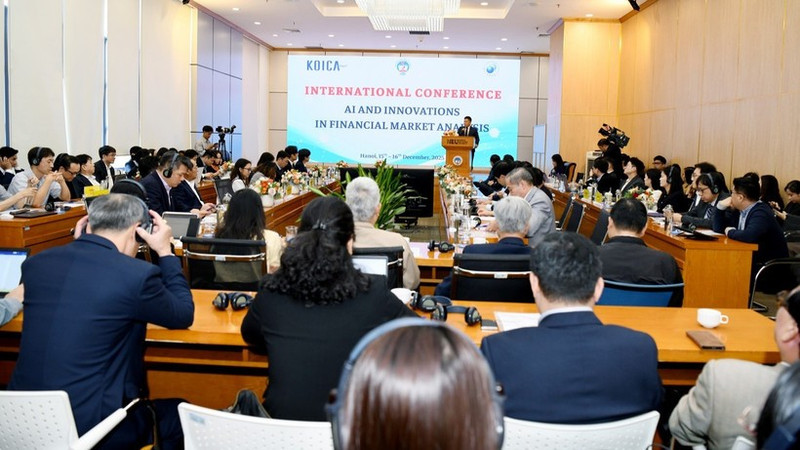 Conférence scientifique internationale « Intelligence artificielle et innovation dans l'analyse des marchés financiers ». Photo : NDEL.