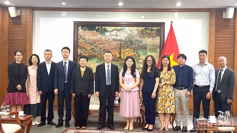 Lors de la rencontre. Photo : NDEL.