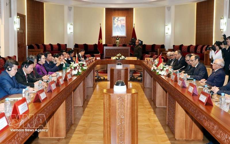 La présidente de l'Assemblée nationale, Nguyen Thi Kim Ngan, s'est entretenue avec le président de la Chambre marocaine, Habib El Malki, lors de sa visite officielle au Royaume du Maroc en 2019. Photo : VNA.