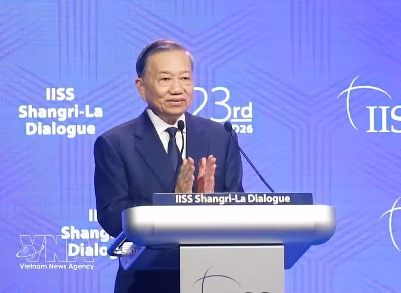 Le secrétaire général du Parti communiste du Vietnam et président de la République, To Lam, lors de la séance d’ouverture de la 23e édition du Dialogue de Shangri-La. Photo : VNA.