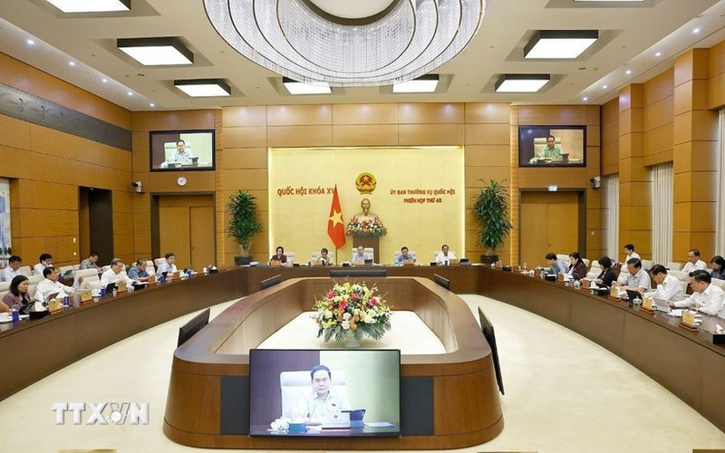 Une réunion du Comité permanent de l’Assemblée nationale. Photo : VNA.