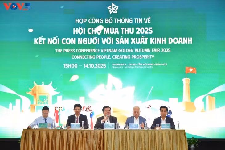 La conférence de presse sur La Foire d’automne 2025. Photo: Nguyên Long/VOV