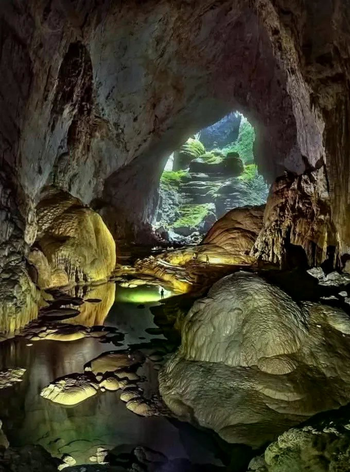 Son Doong, la plus grande grotte du monde, faisant partie du patrimoine transfrontalier Phong Nha - Ke Bang et Hin Namno. Photo : sggp.org.vn