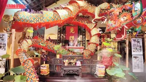 Ho Chi Minh-Ville : exposition de lanternes de mi-automne restaurées à partir de modèles centenaires