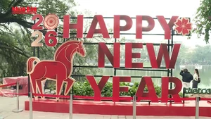 Les étrangers s’enthousiasment de célébrer le Nouvel An 2026 à Hanoï