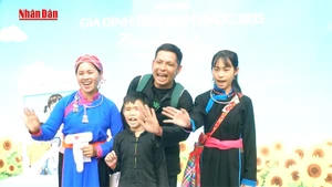 Le « bonheur du peuple », la mesure de toutes les politiques et directives